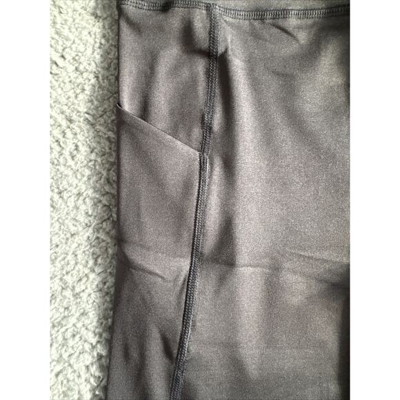 Sofra Women's Essential Workout Active Running Capri Leggings W/Side Pockets S - Picture 5 of 12